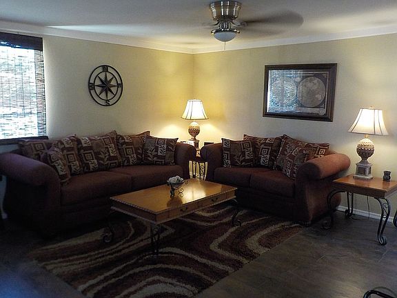 4th image of 2211 Riverview Way