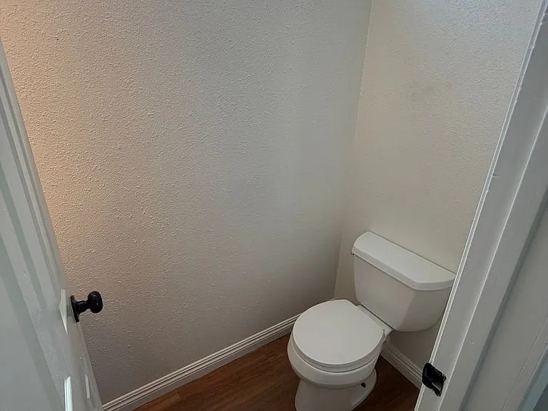 920 Martin Luther King Jr. — Photo 24