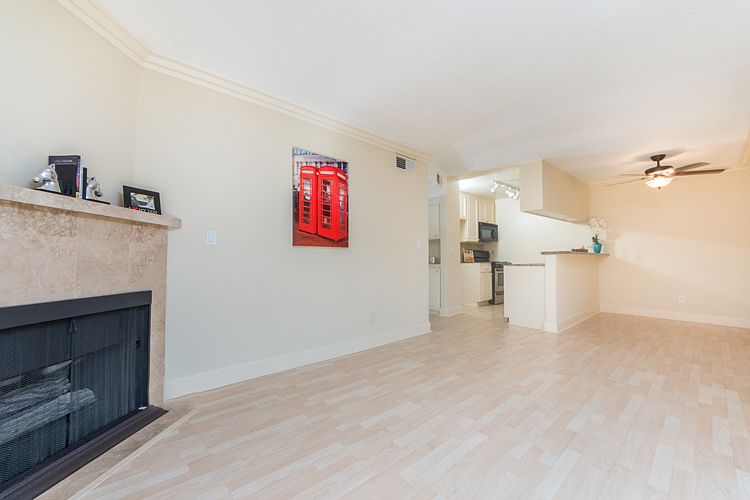 1st image of 7035 Woodley Ave Unit 208