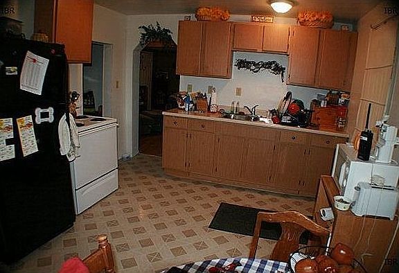 5th image of 145 Groton Ave #2