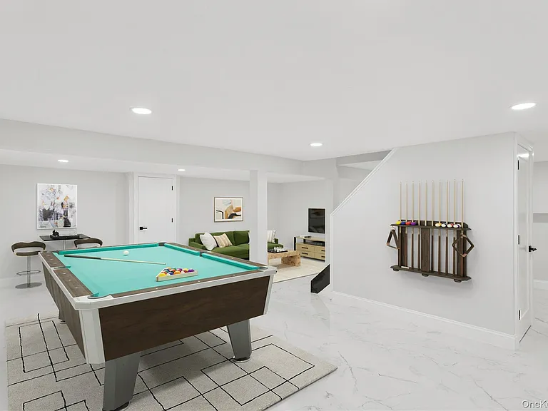 88 Mark Ln — Photo 14
