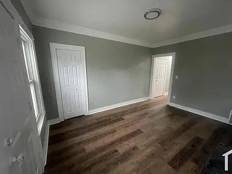 1721 Allandale Ave #3 — Photo 8