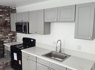 (Undisclosed Address), Whittier, CA 90606