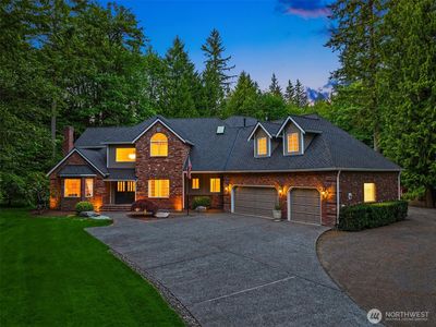 23401 82nd Avenue SE, Woodinville, WA, 98072