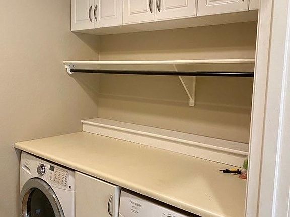 4th image of 20625 W Hamilton St