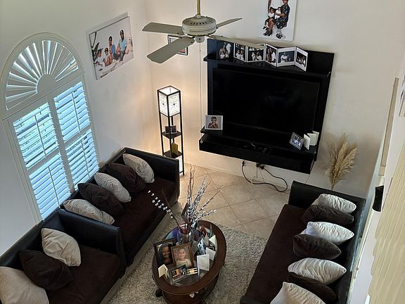 4th image of 1750 NW 107th Way