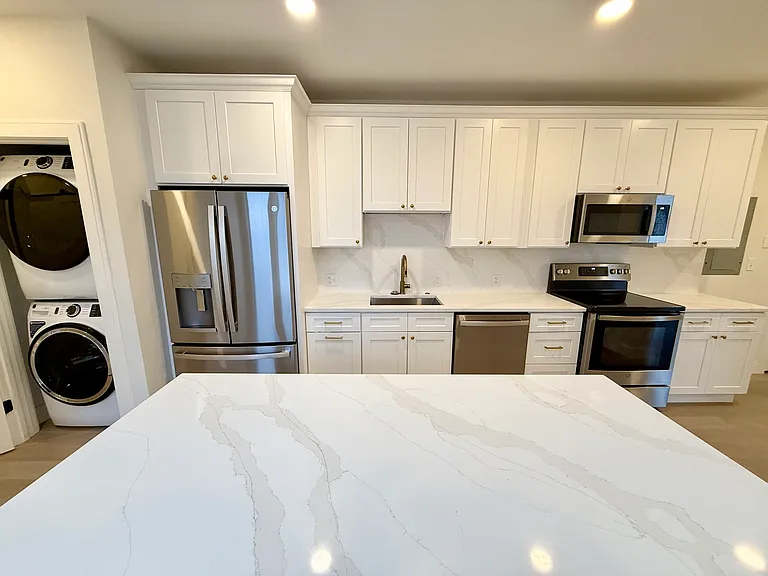 120 Emerson St #6 — Photo 4