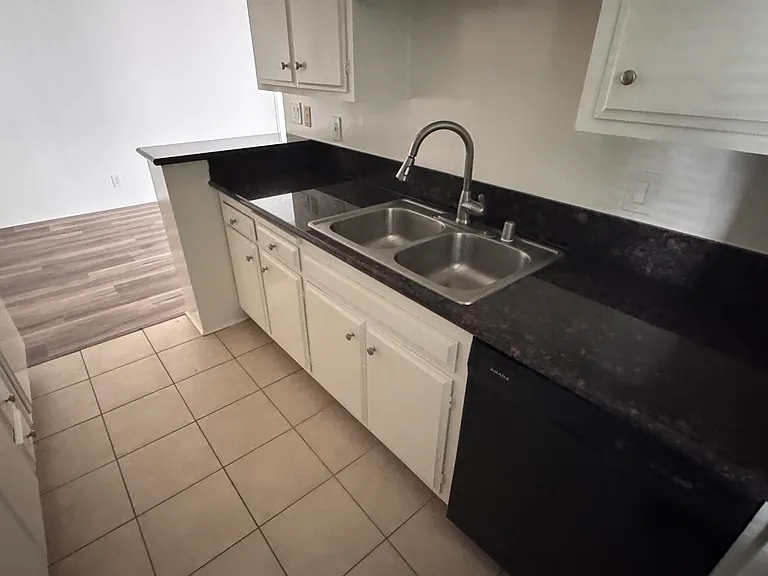 11930 Dorothy St #7 — Photo 8
