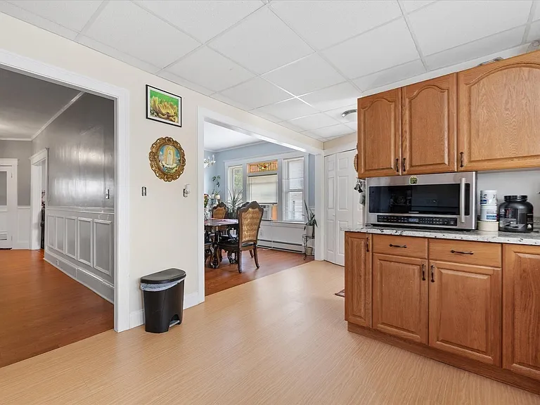 30 Church St #1 — Photo 11