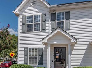 2340 Turtle Point Dr, Raleigh, NC 27604