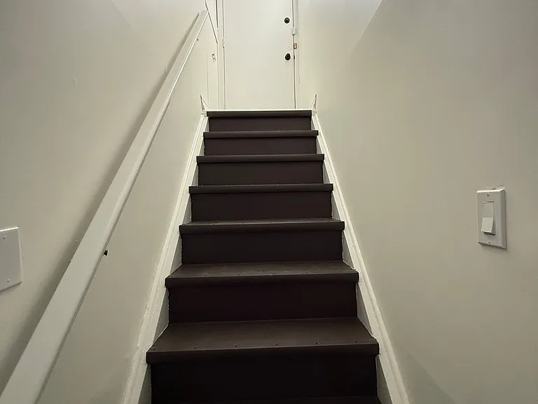 5 Rochelle Cres — Photo 5