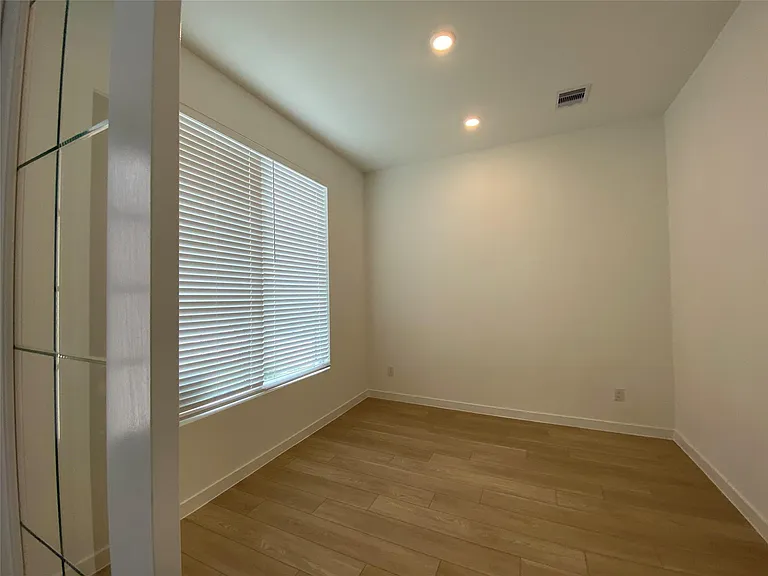 4523 Sunny Hazel Ln — Photo 12