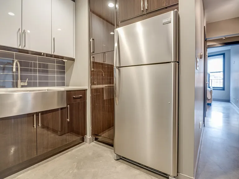 142 Newark Ave #301 — Photo 9