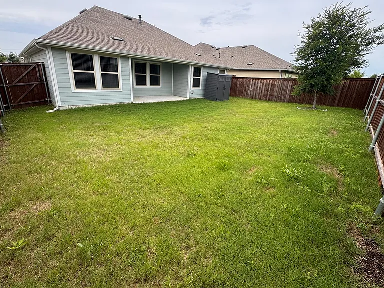 11236 Westpond Dr — Photo 26