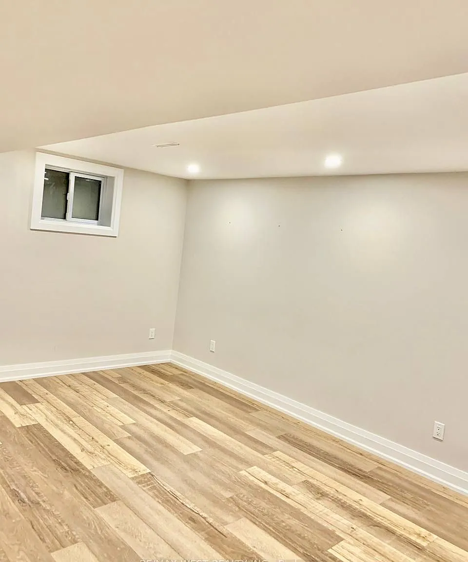 1 bed, $1,400 — Photo 3