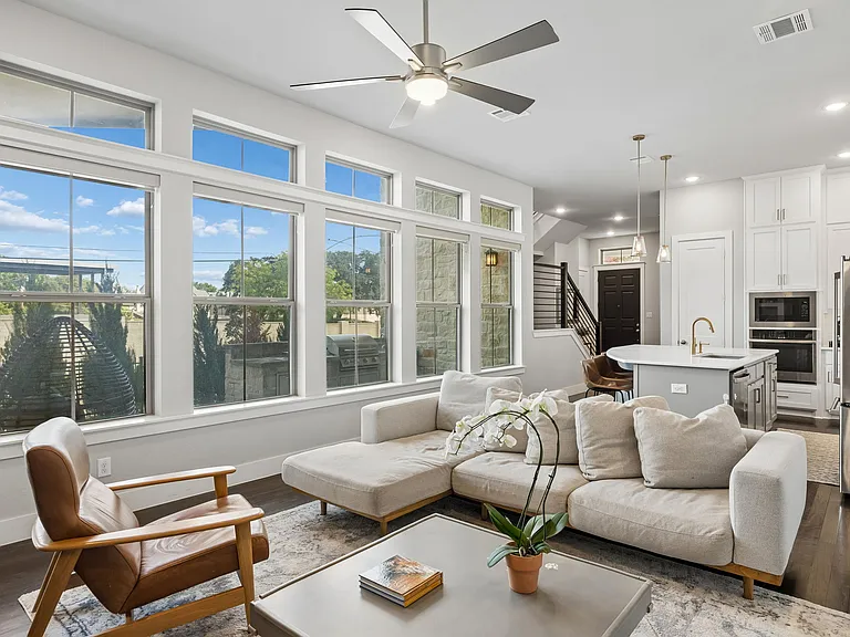 5105 Artemesia Ln — Photo 9