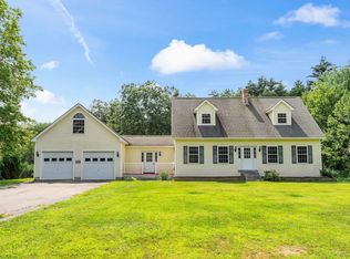 29 Julian Ln, Windsor, ME 04363