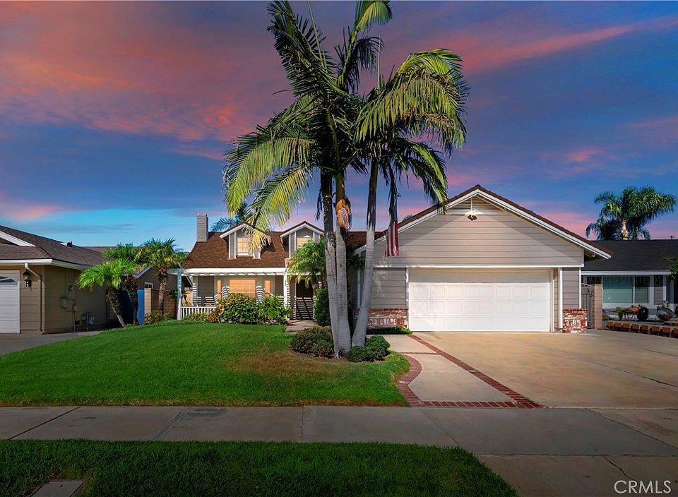 1st image of 2866 S Lassen Ave