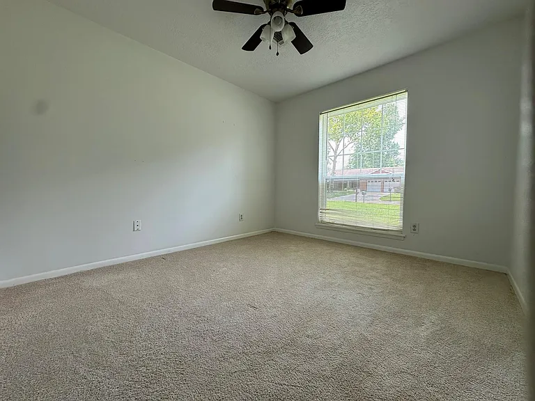 5018 Ash Ct — Photo 19