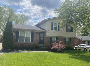 10212 El Ventoso Ct, Louisville, KY 40291