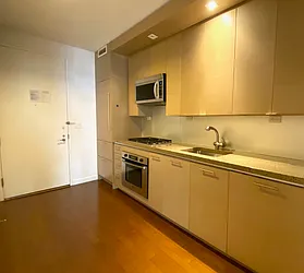 Rented by RELO REDAC INC.
