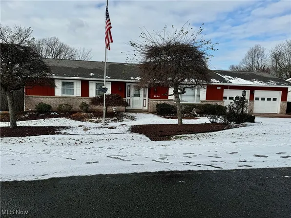 3004 Kingsridge Dr, East Liverpool, OH 43920