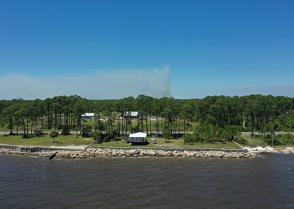 1st image of 2140 Highway 98 W