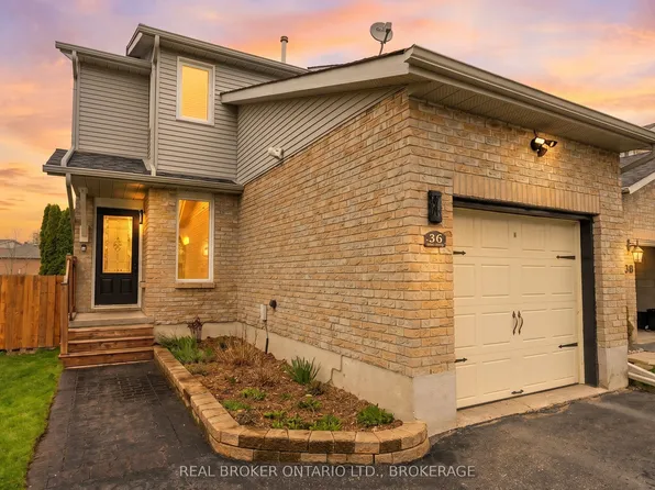36 Rose Abbey Dr, Kingston, ON K7K 6W1