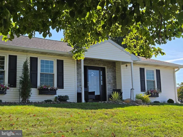 2 Waterwheel Ct, Columbus, NJ 08022