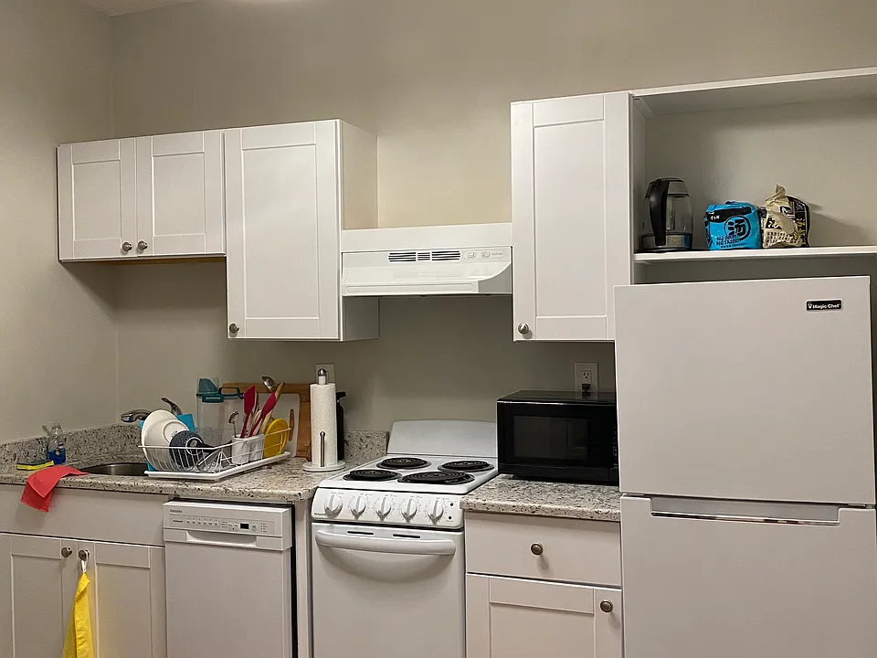 1080 Commonwealth Ave #2