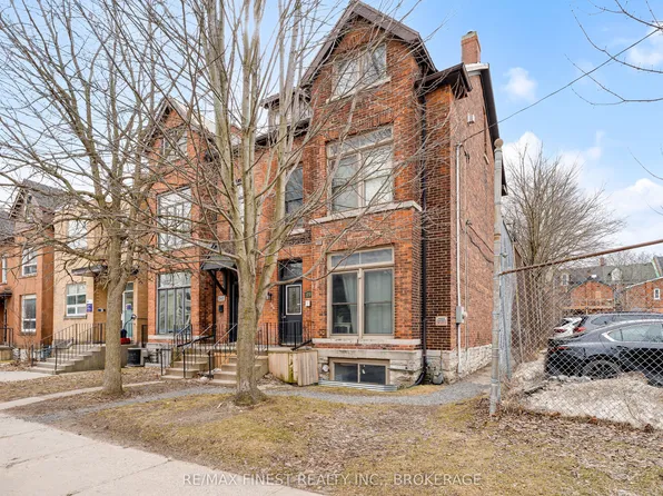 244 Brock St, Kingston, ON K7L 1S4
