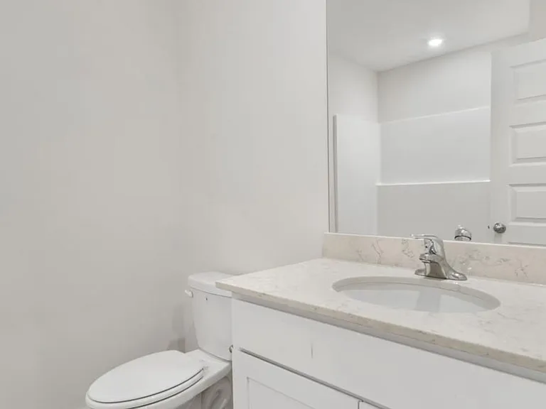 632 S Neon Ave — Photo 15