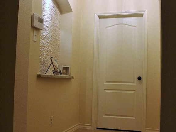 2nd image of 714 Franciscanos Dr