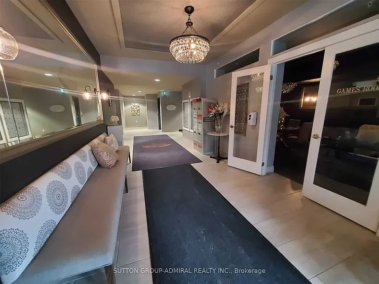 40 Ferndale Dr S #304 — Photo 12