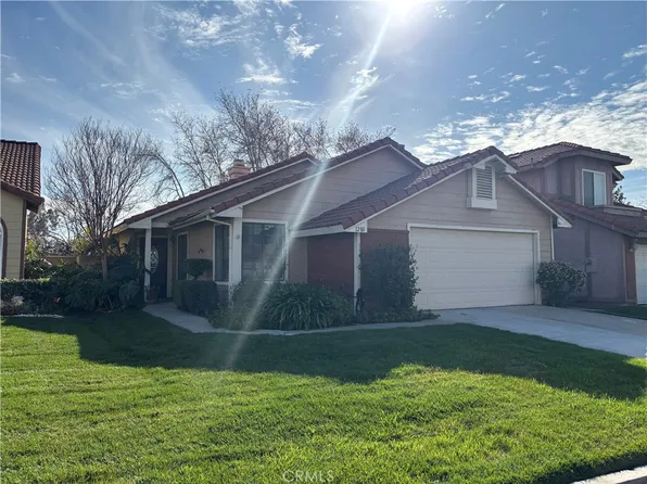 1283 W Van Koevering St, Rialto, CA 92376
