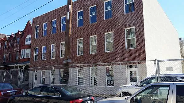 4130 Chester Ave #3R — Photo 7