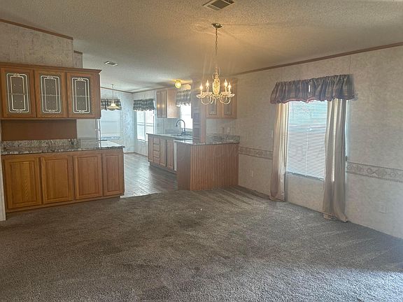 3rd image of 4611 Brown Ave