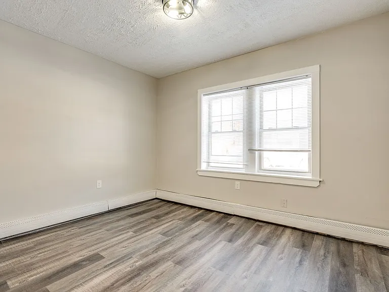 3209 Archwood Avenue 3773 West 33rd St — Photo 48