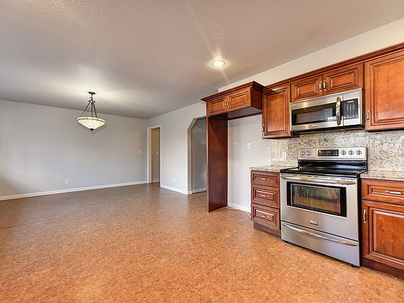 3rd image of 2600 Trentwick Ct