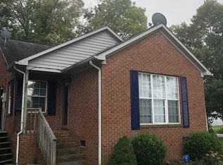 451 Wadsworth Ct, High Point, NC 27263