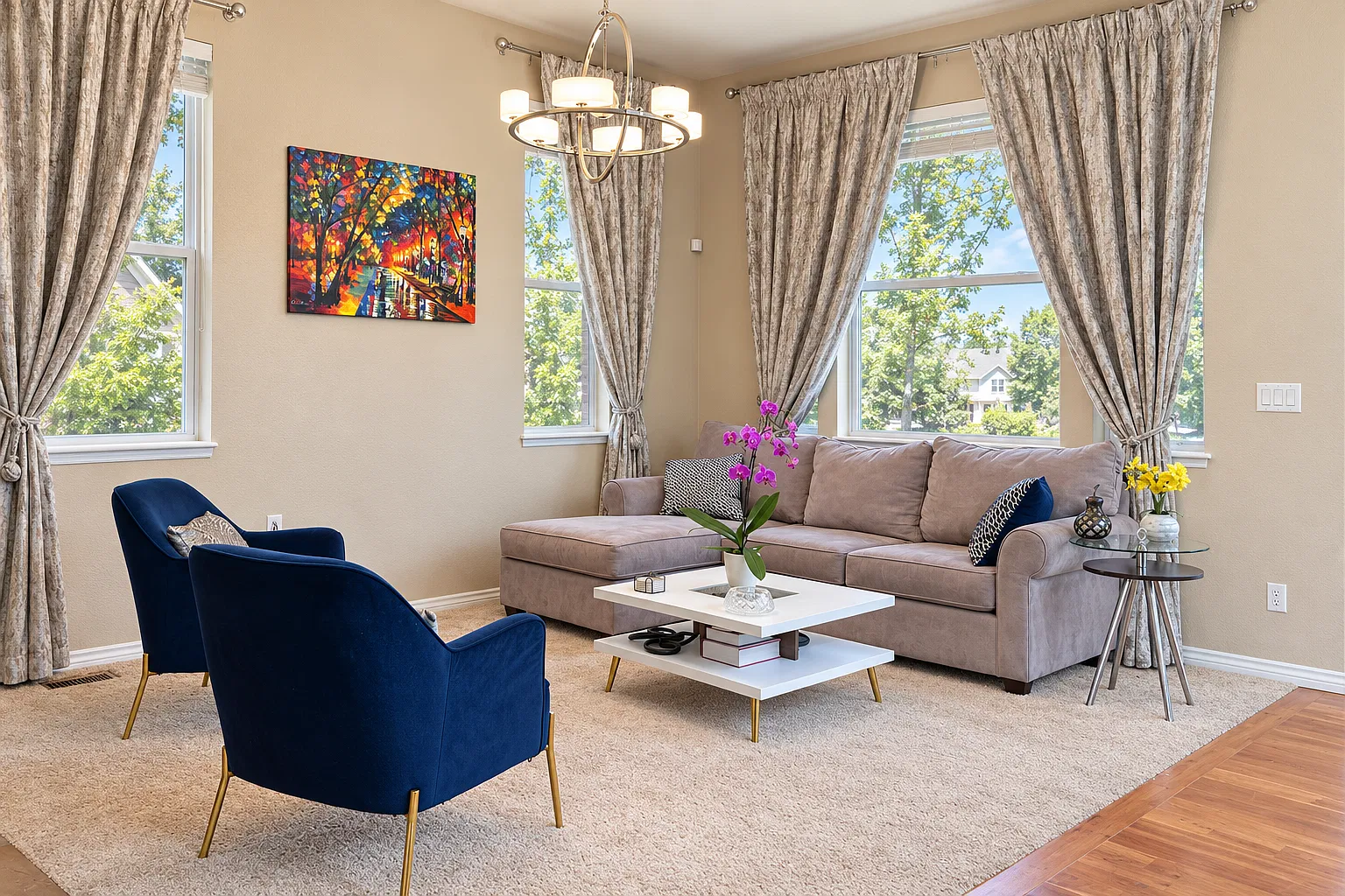 4 bed, 3.5 bath, 3602 sqft, $3,600 — Photo 2
