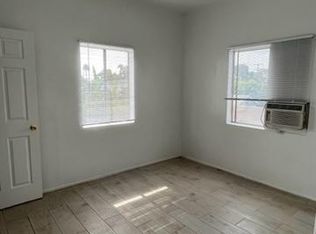 1664 Arlington Ave #8, Los Angeles, CA 90019