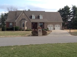 109 Jameswood Dr, Murray, KY 42071