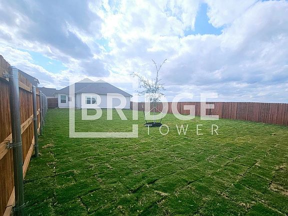 2nd image of 7718 Grand Prairie Dr