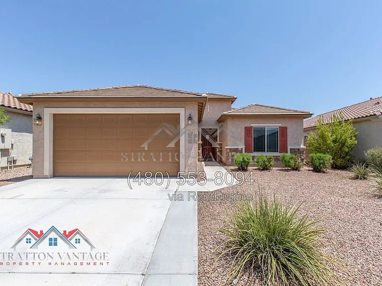 3759 N Astoria Dr — Photo 1