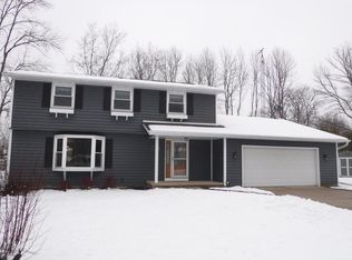 3320 Stokes Ln, Manitowoc, WI 54220