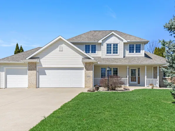 2824 Grist Mill Ct, Fort Wayne, IN 46818