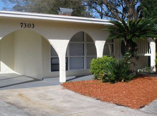 7303 Adele Ct, Jacksonville, FL 32277
