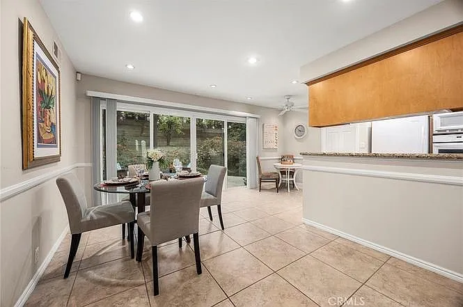 212 Barranca Dr — Photo 9