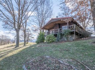 11 Mountainview Dr, Canton, NC 28716